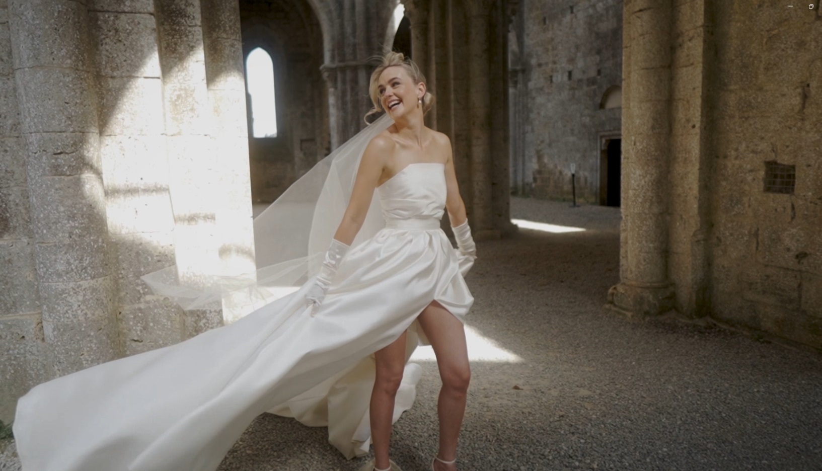 Read more about the article Wedding in Italy, at Abbey of San Galgano